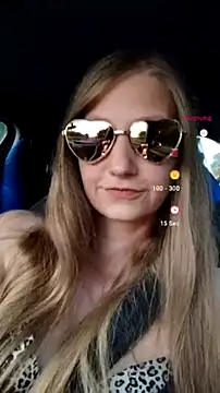 Milla4you_ live cam
