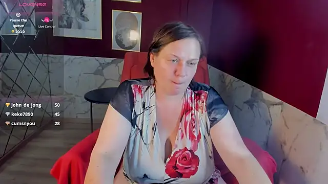 KellyPerfection live webcam