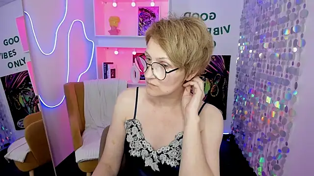 Paris_Cherry webcam