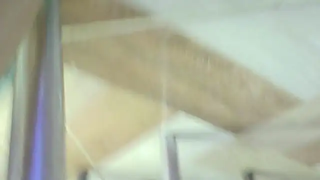 karol_stom webcam