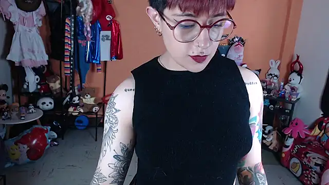 MissMiia2 webcam