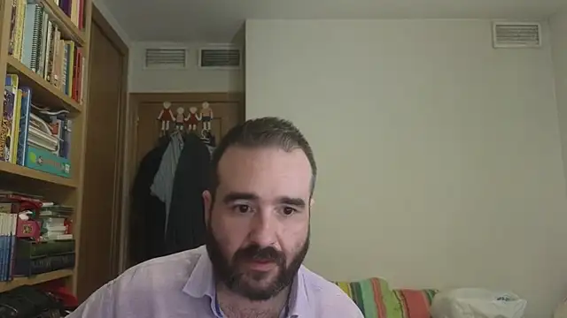 curiosillo83 webcam