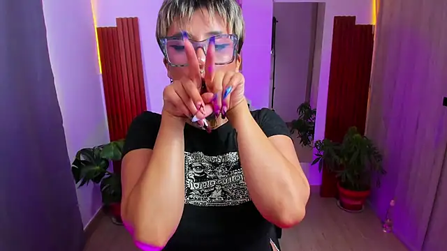 Rebeka-baker webcam