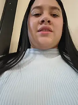 Kendra-daring webcam