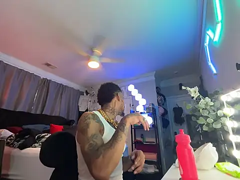 StillArQuez live cam on StripChat