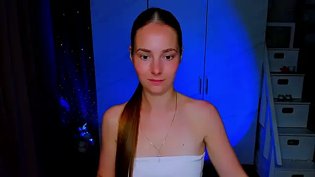 Maddy_Wood_ webcam