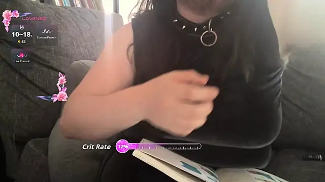 knottyn3bulara live cam on StripChat
