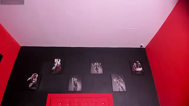 trinity-presley - Trinity-presley's free webcam - UK Sex Cams