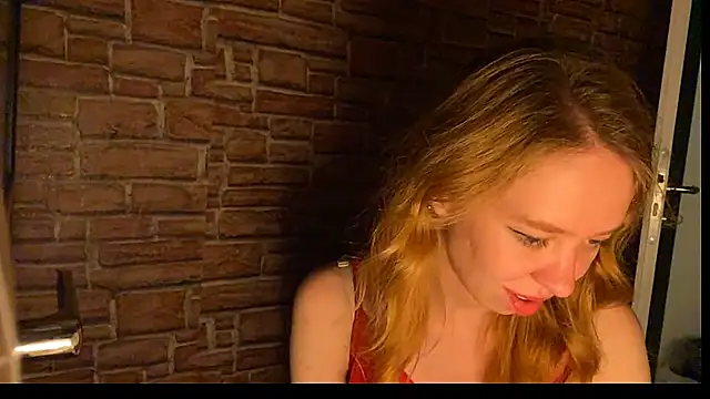 ElizaStorm webcam
