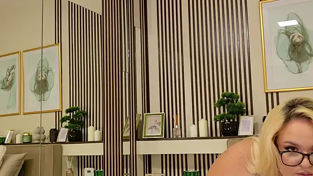 AmandaRise_ webcam