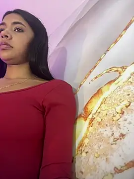 AntonellaRossi live cam on StripChat