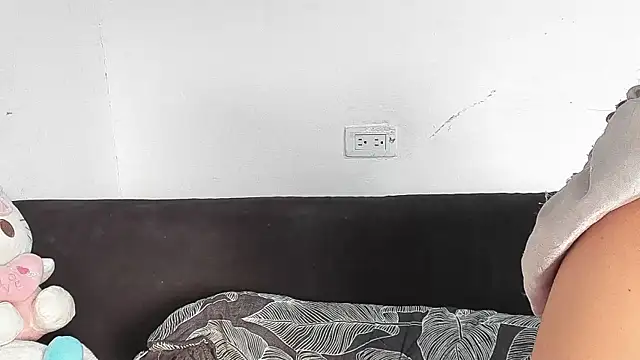 eirlysx (F teen) - cum pussy