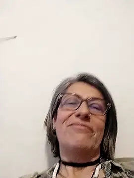 nocturnewhisper webcam