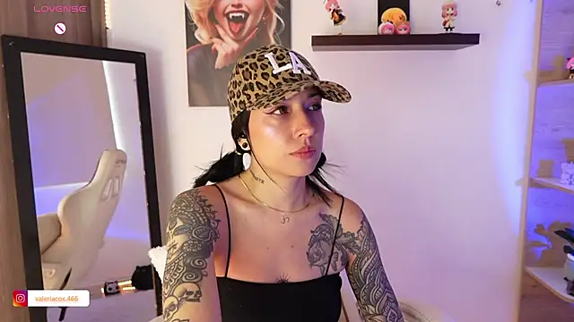 ValeriaCox webcam
