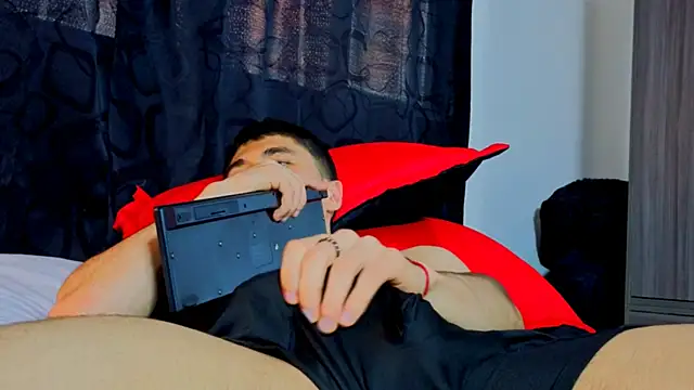 roan_birkin webcam