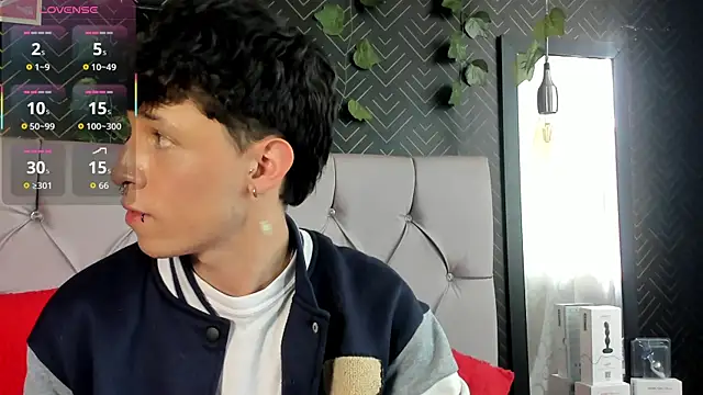Axel__Evans webcam