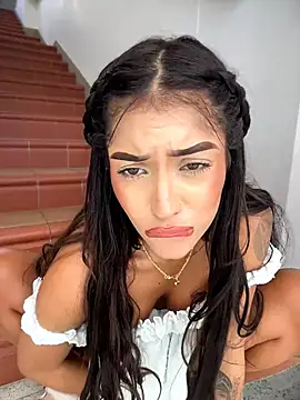 MystiqueXXX webcam