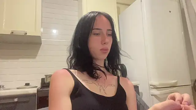 IsabellaQiueen webcam