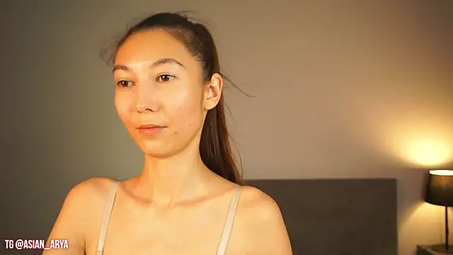 bigboobsarya webcam