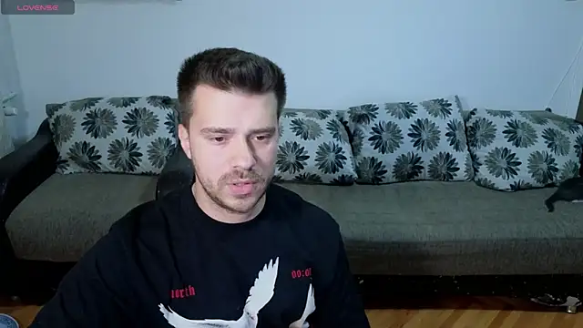 JohnnyStepBro webcam