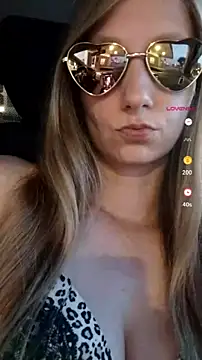 Milla4you_ live cam