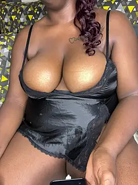 QueenBunny_ webcam
