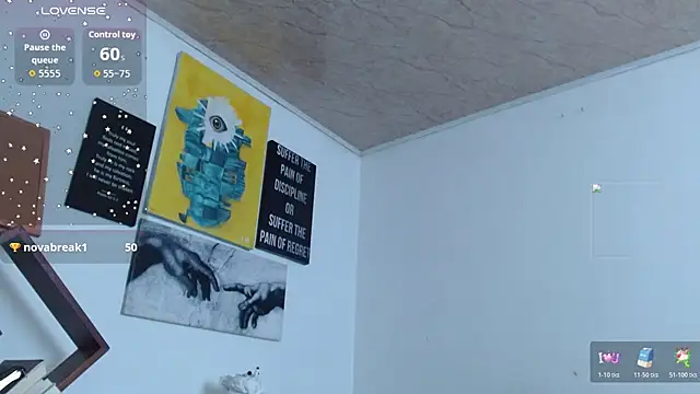 ZoeBakers_ webcam