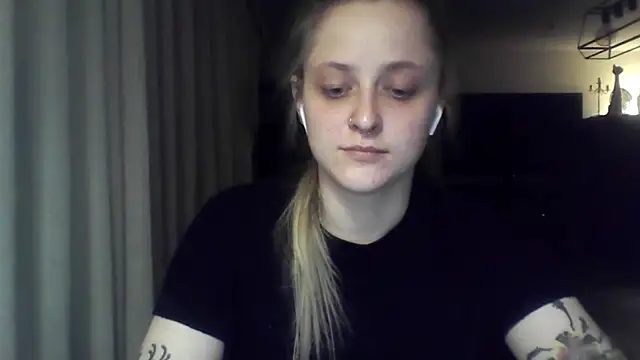 LeaWetGirl