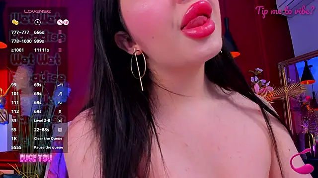 mayzzie - Mayzzie's free webcam - UK Sex Cams