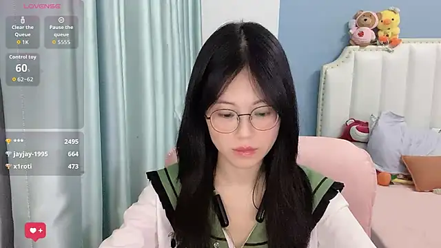 Luna-666 live webcam show