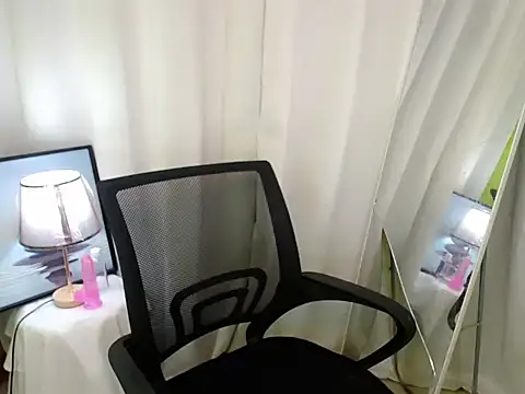 TsCyra_foxxx live sex cam