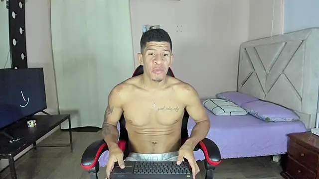 Toptony22 webcam