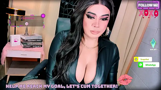 HugeMagnificent11inCock webcam