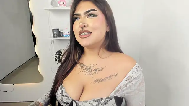 hollycute__ live cam on StripChat