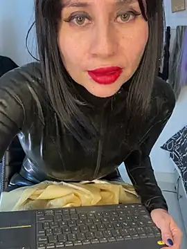 mylatexpleasure webcam