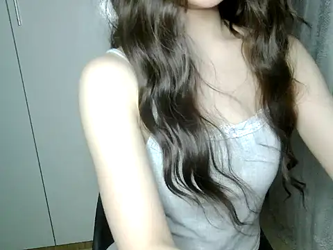 _hihihahaa_ live cam on StripChat
