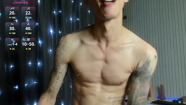 James2Inked live cam on StripChat