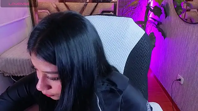 Canela_savagee_ webcam