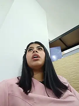 SOFIA-11_ live cam on StripChat