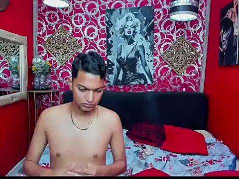 PEINBOYS live cam
