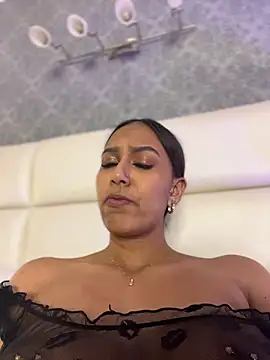 MiilaBlake live webcam show