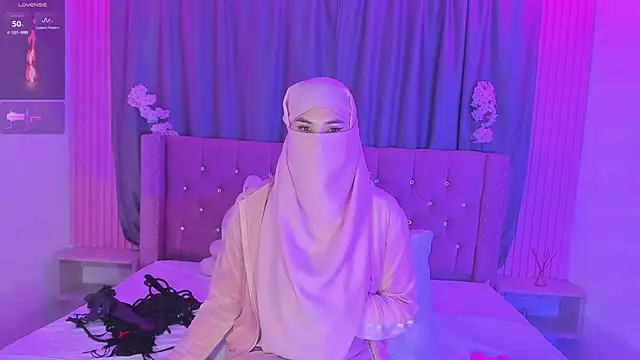 Nayla-Mouna webcam