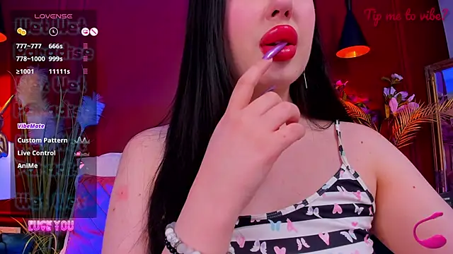 Mayzzie live cam