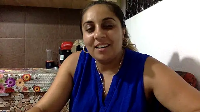 Antoniasweet live sex cam