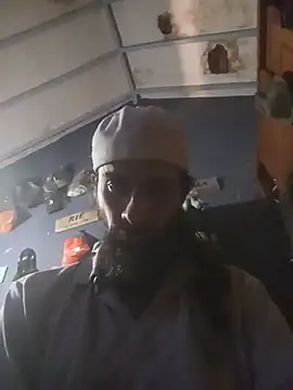 hairy_mannn webcam