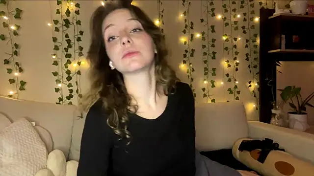 yanashowsy webcam