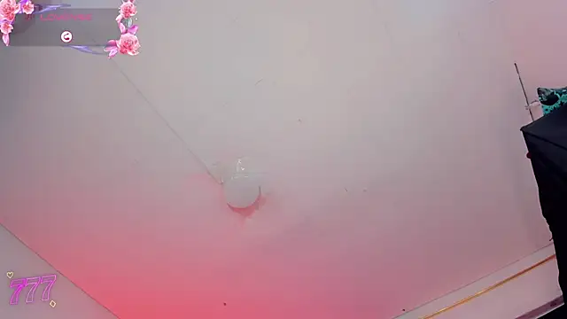 Kendall_hornyy live cam on StripChat