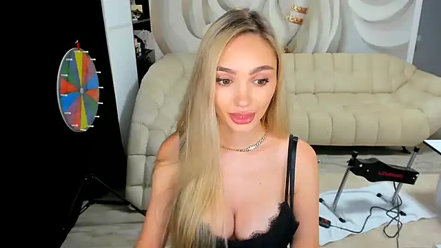 HaleySweet18 webcam