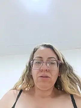 miss_hanna07 live cam on StripChat