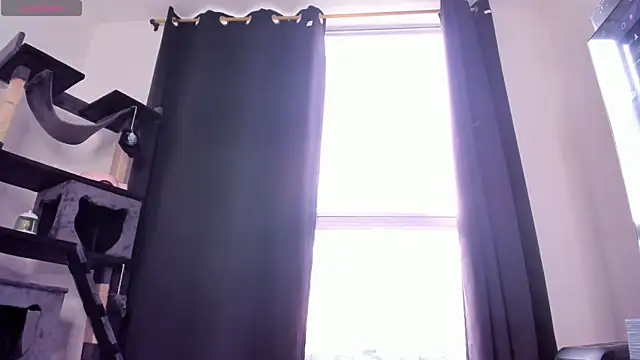 Anniewine_ webcam